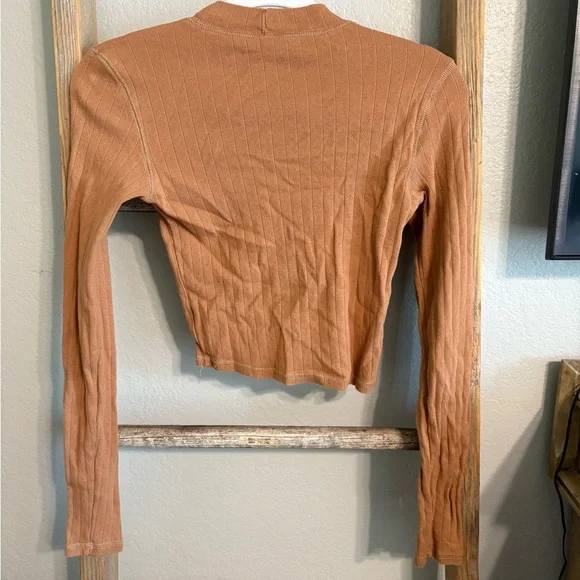 American Eagle Pointelle Orange Mock Neck Long Sleeve - Picture 5 of 6